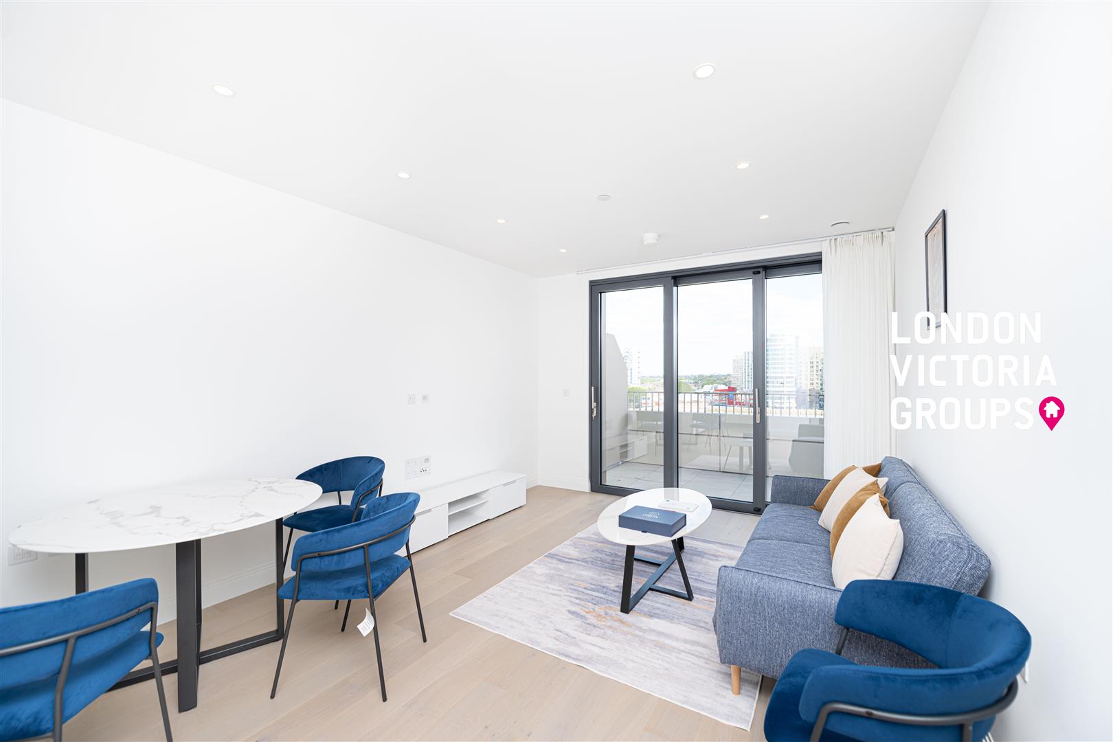 1 bed property in Waterview Apartments, William Morris Way, London